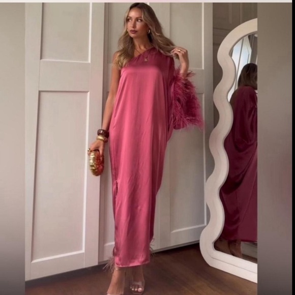 Zara Dresses & Skirts - Zara One-Shoulder Pink Dress with Feather Detail